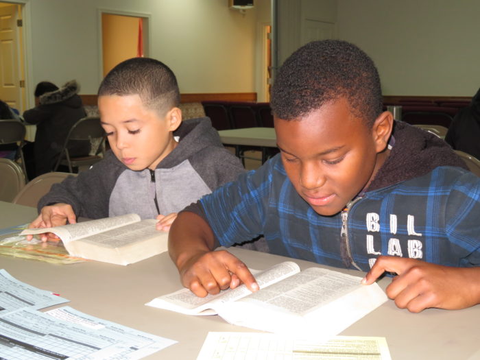 Boys are learning to pray in Bible Adventure | Joy El Camps & Retreats 