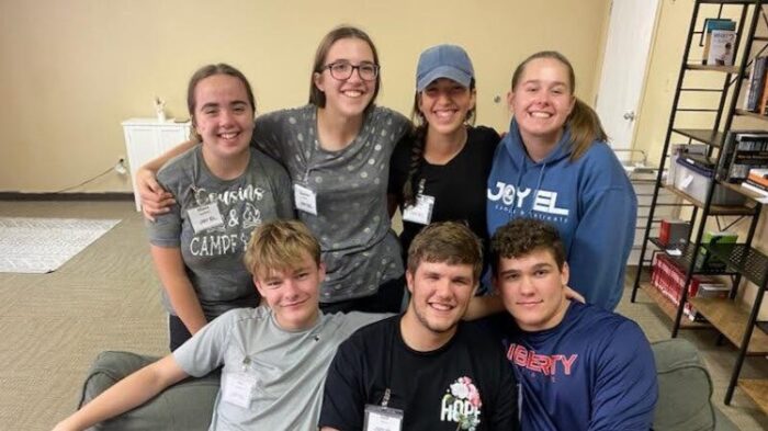 4.12 students - Miana, Annika, Carrie, Emily, Will, Josh, Peter